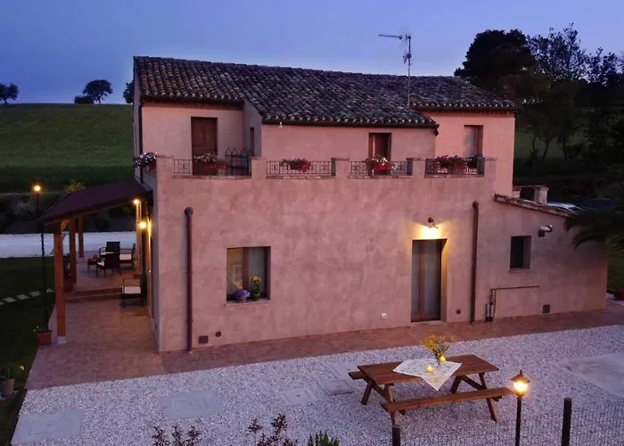 Casa Montefiore 13 Lt Nella Tranquilla Campagna Marchigiana Ancône