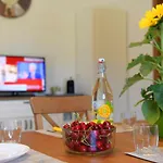 Lägenhet Casa Montefiore 13 Lt Nella Tranquilla Campagna Marchigiana *