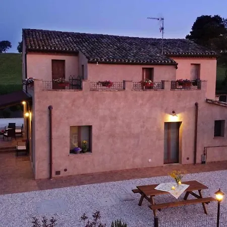 Casa Montefiore 13 Lt Nella Tranquilla Campagna Marchigiana Ancona